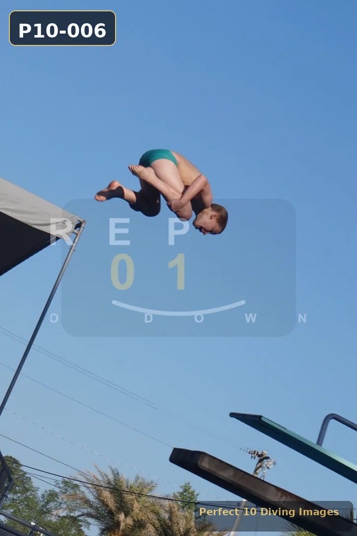 Funny Diving Faces preview image P10-006.
